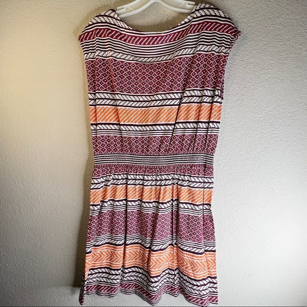 Loft Dress - Picture 5 of 7